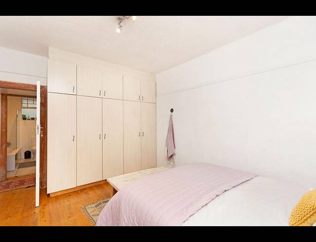 2 BEDROOM APARTMENT FOR SALE IN GREEN POINT